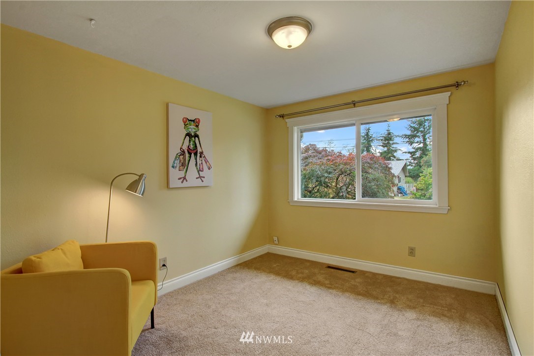 5631 Highland Road Everett, WA 98203 - Photo 15 of 17