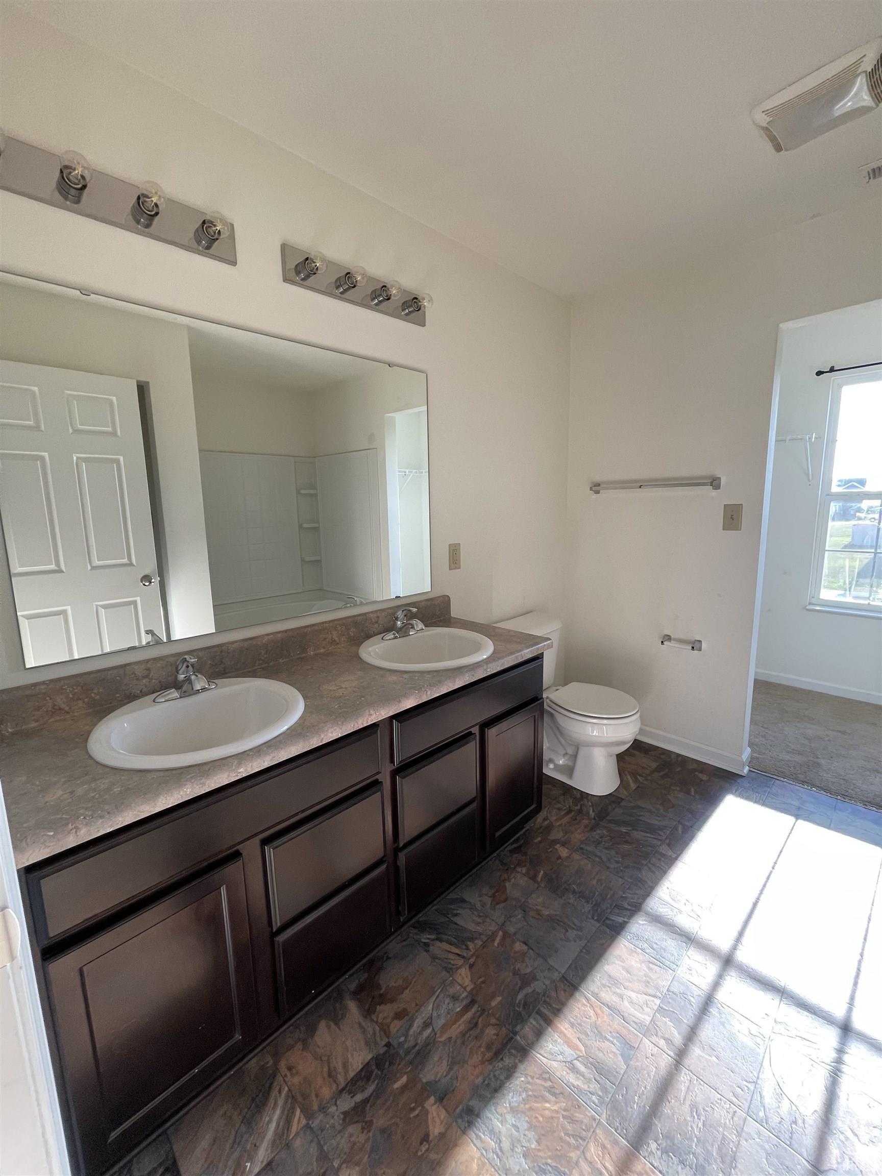 3903 Shadowbrook Drive Marion, IN 46953 - Photo 9 of 10