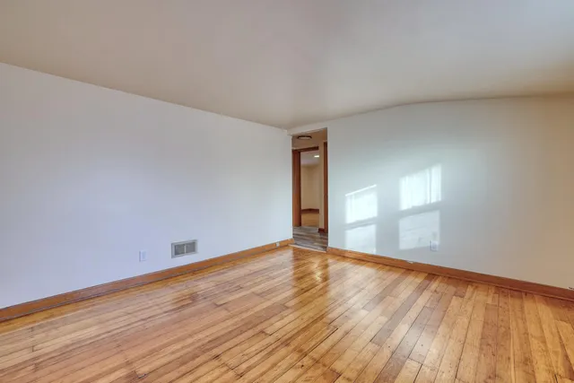 $239,000 | 3200 North 77th Street, Milwaukee, WI 53222