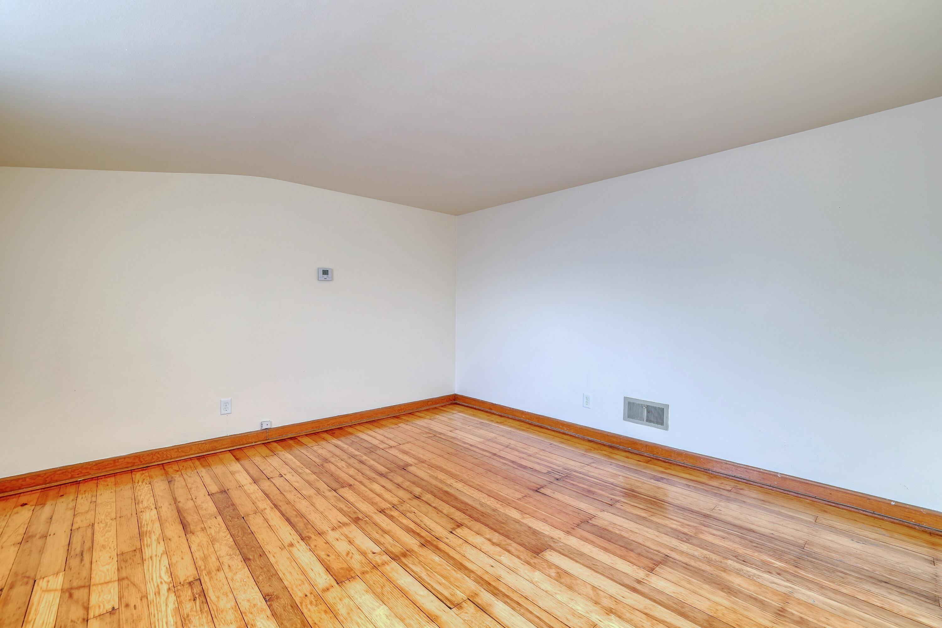 3200 North 77th Street Milwaukee, WI 53222 - Photo 23 of 30 10 (19)