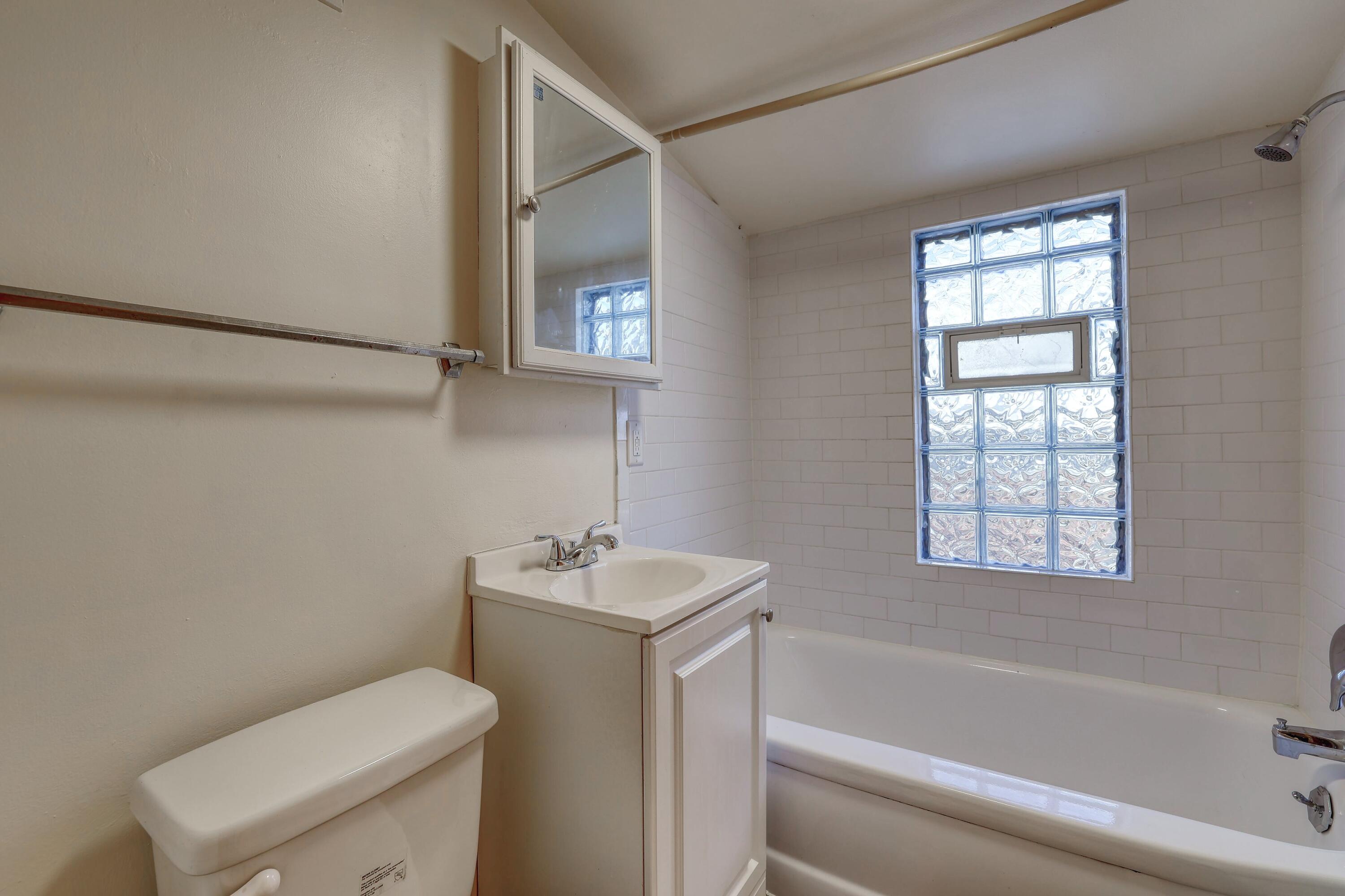 3200 North 77th Street Milwaukee, WI 53222 - Photo 24 of 30 12 (20)