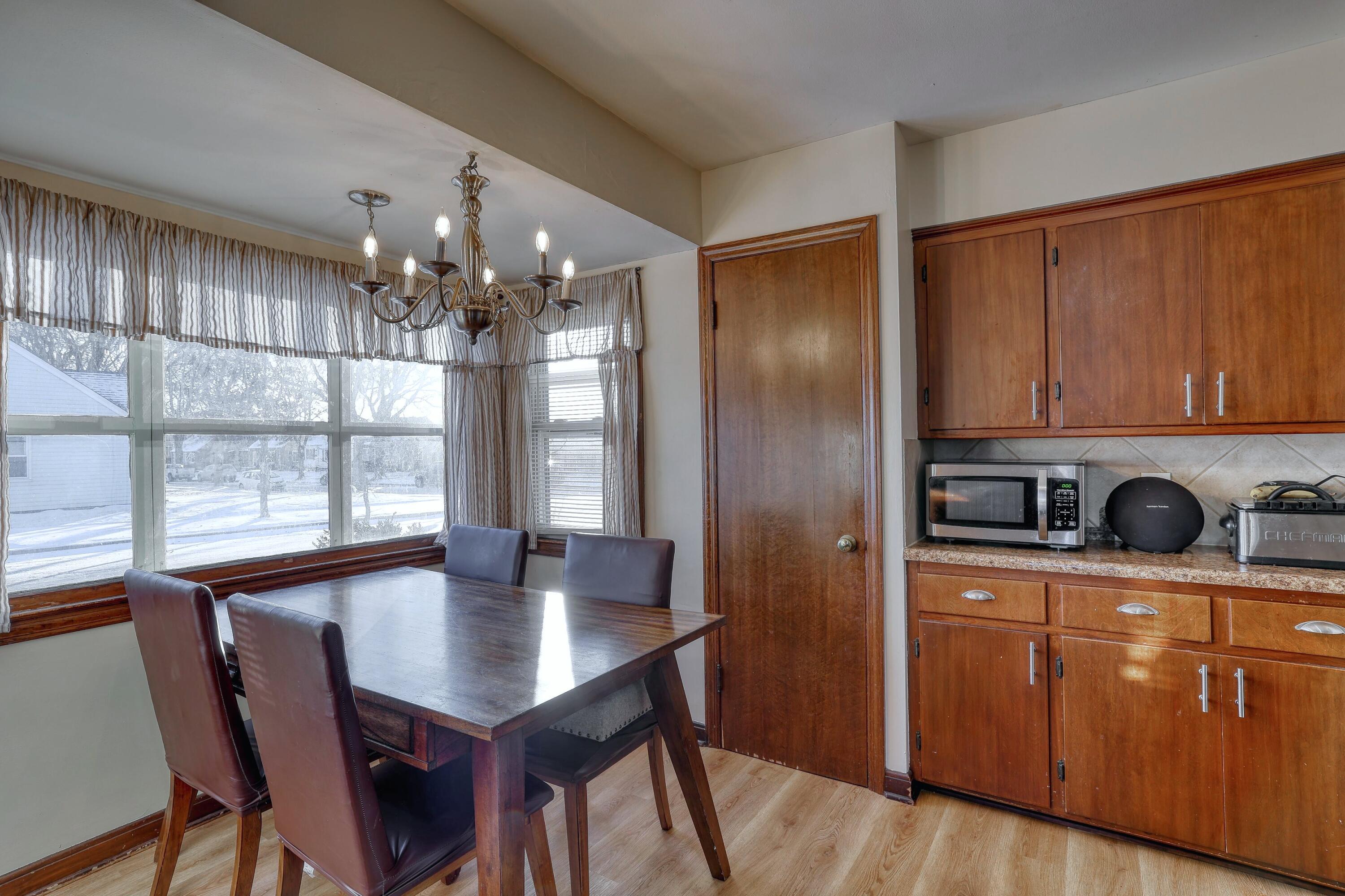 3200 North 77th Street Milwaukee, WI 53222 - Photo 9 of 30 22 (17)