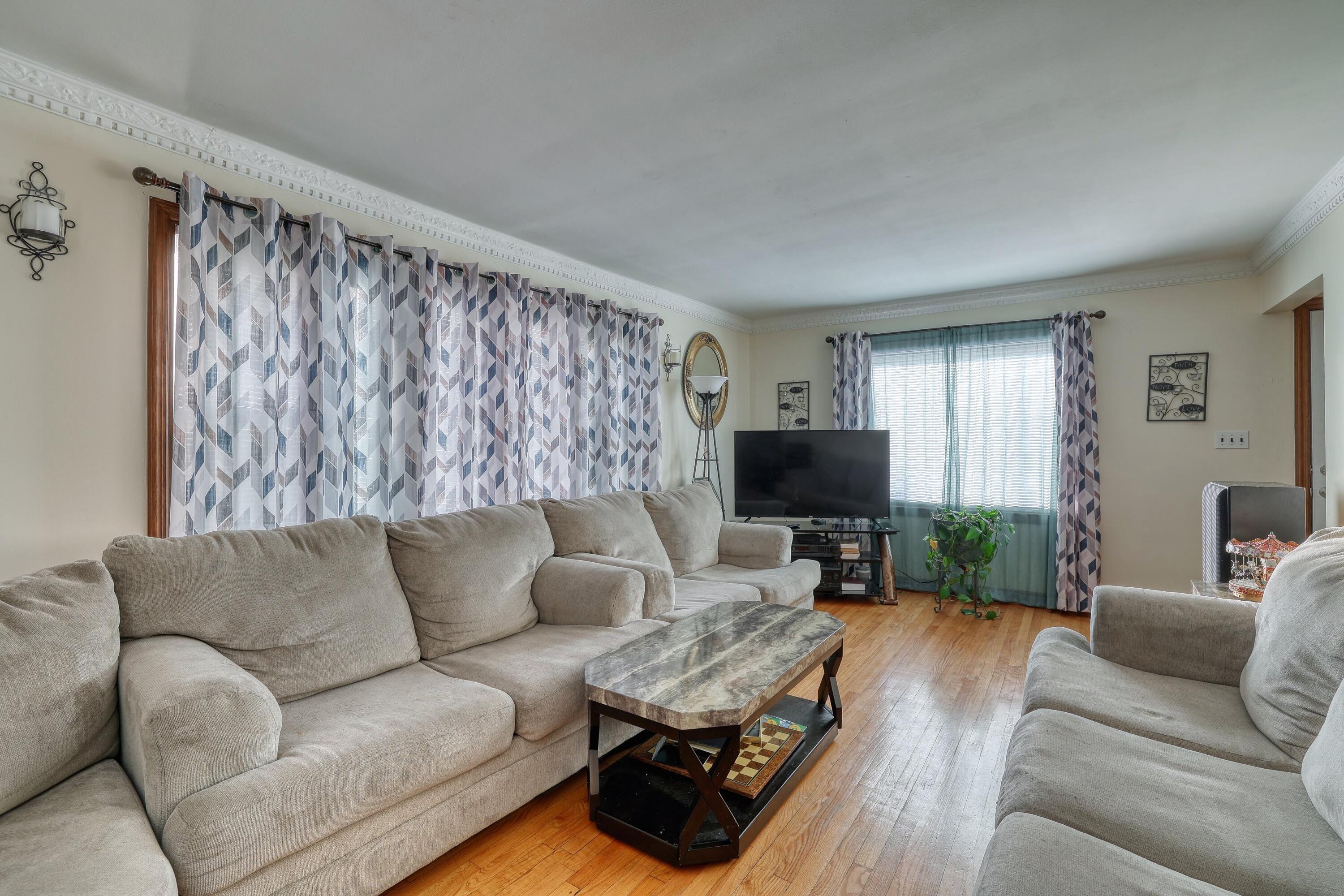 3200 North 77th Street Milwaukee, WI 53222 - Photo 10 of 30 28 (14)