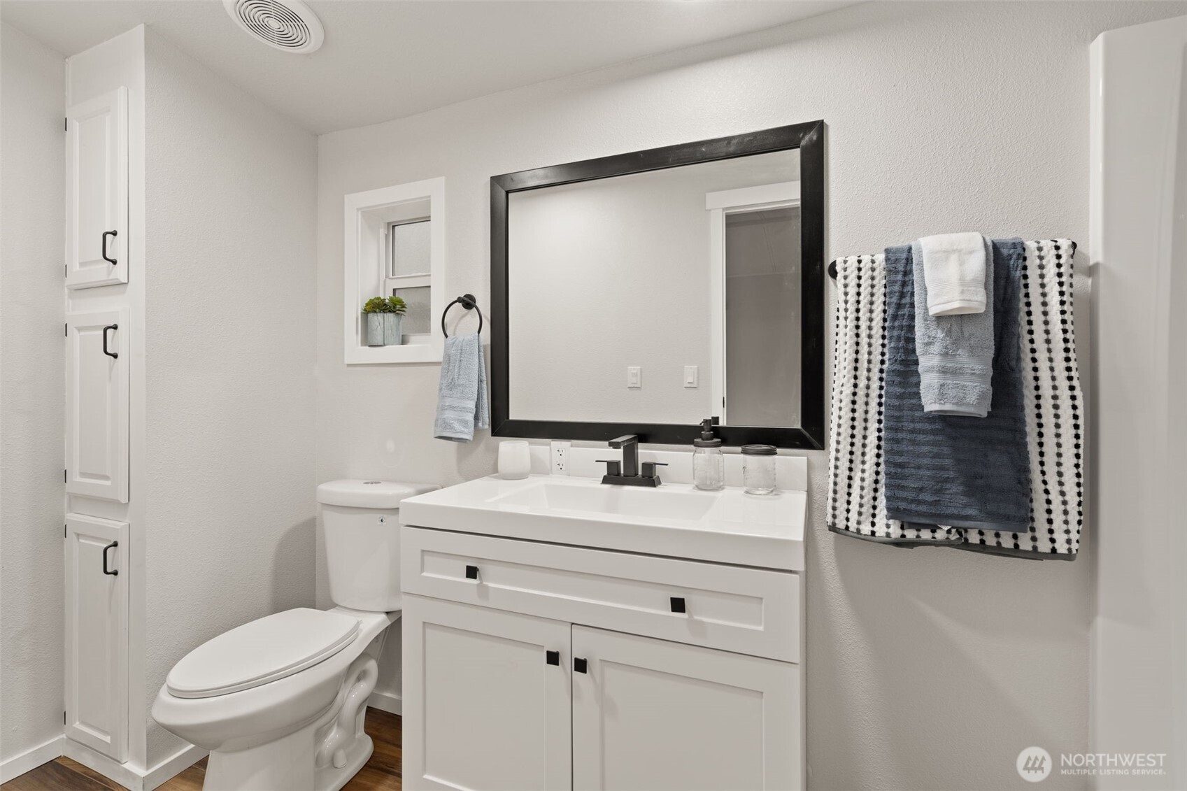 17340 Sargent Road Southwest, Unit 61 Rochester, WA 98579 - Photo 12 of 26