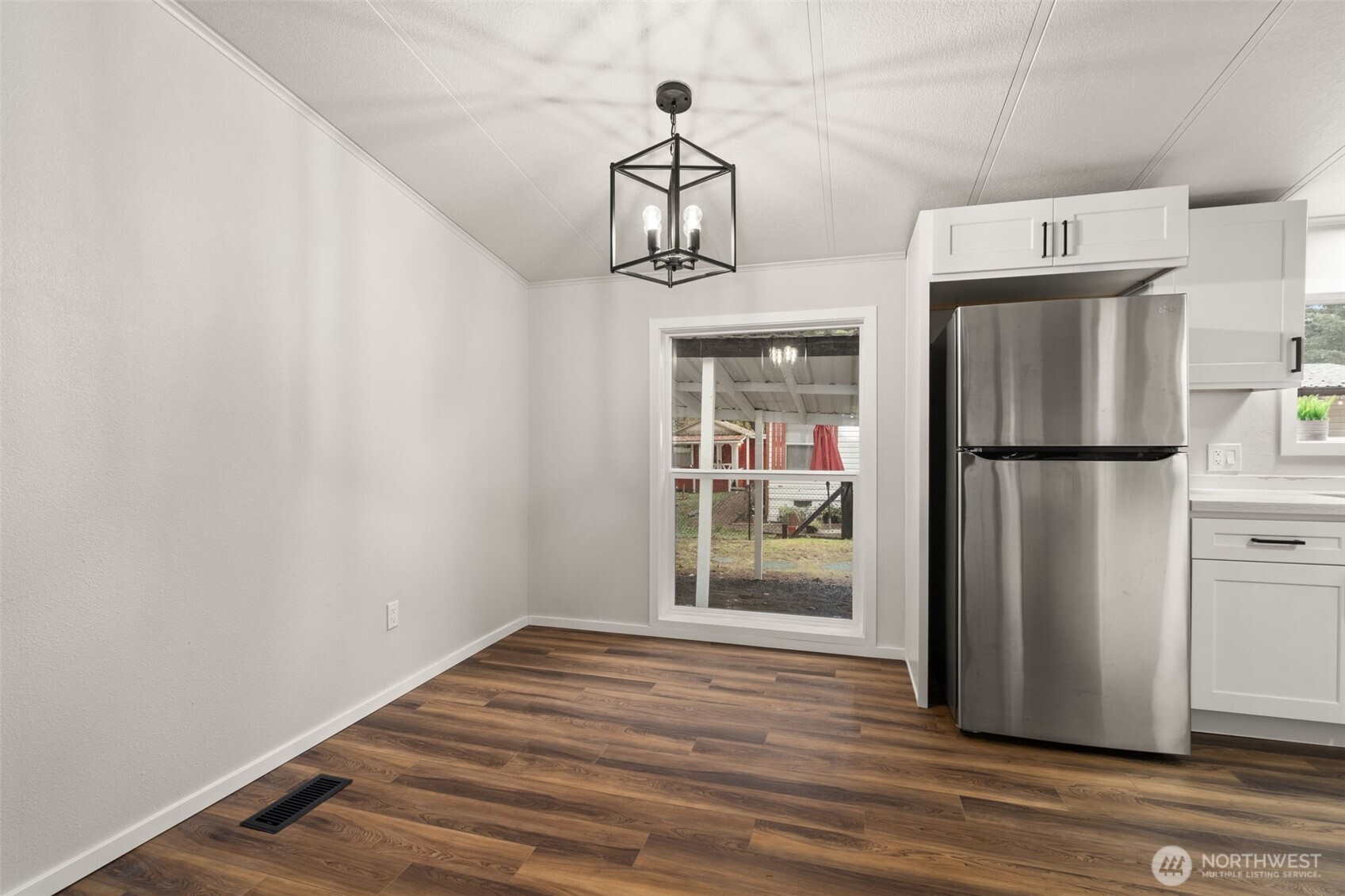 17340 Sargent Road Southwest, Unit 61 Rochester, WA 98579 - Photo 6 of 26