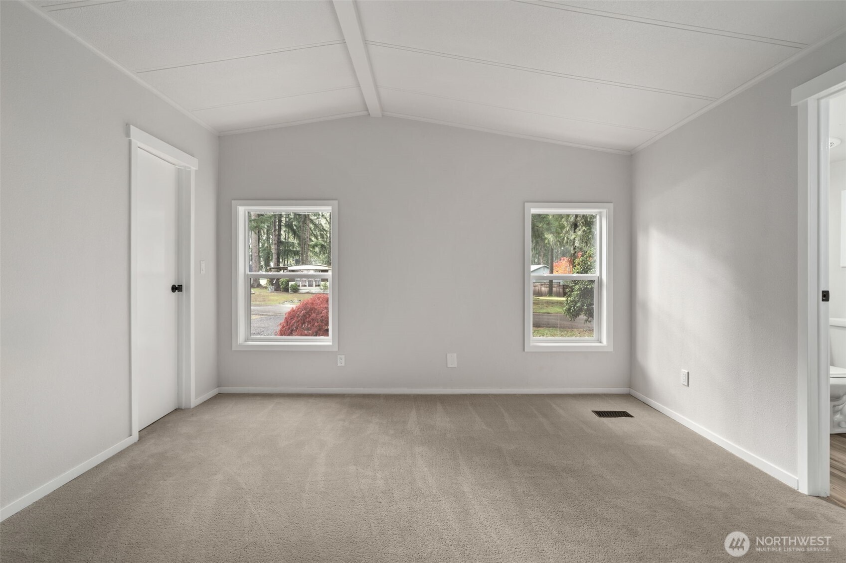 17340 Sargent Road Southwest, Unit 61 Rochester, WA 98579 - Photo 10 of 26