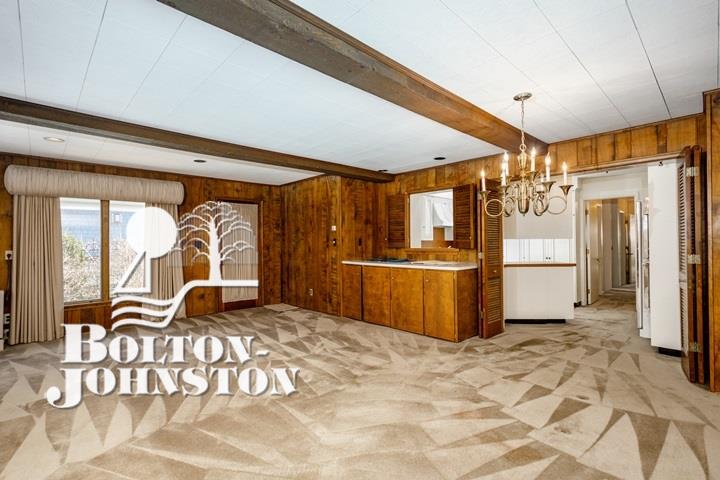 412 Lexington Road Grosse Pointe, MI 48236 - Photo 31 of 43 50037940-30.JPG