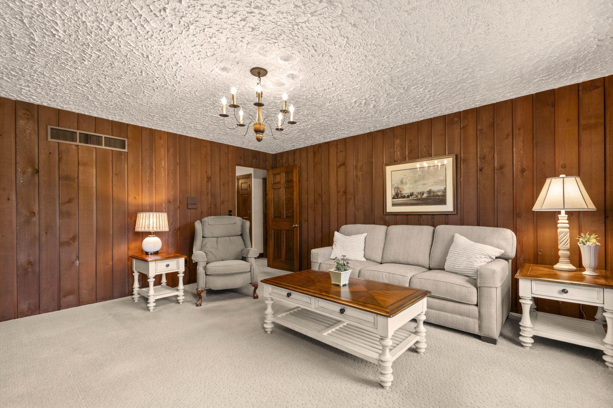 421 Edgewood Road Mansfield, OH 44907 - Photo 16 of 63 11-web-or-mls-421EdgewoodRoadRevised_Hom