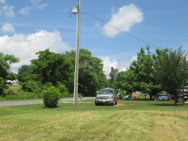 7277 Dry Hill Road Ferrum, VA 24088 - Photo 2 of 24 IMG_3301