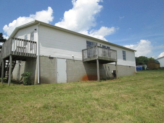 7277 Dry Hill Road Ferrum, VA 24088 - Photo 5 of 24 IMG_3305
