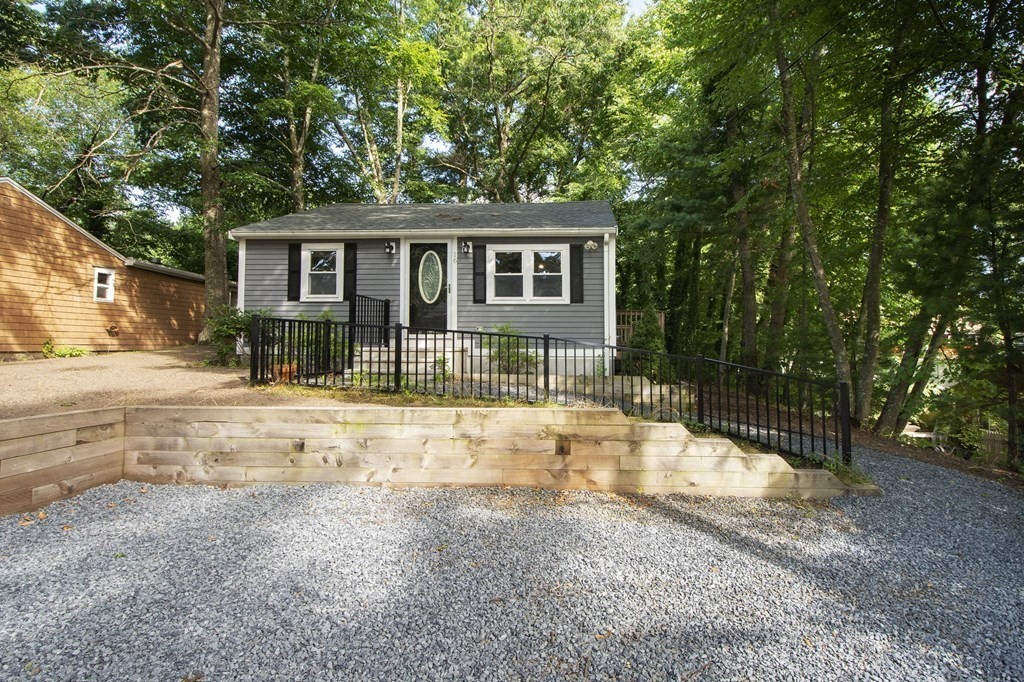 16 Parker Road Pembroke, MA 02359 - Photo 1 of 21 Gallery Image 1