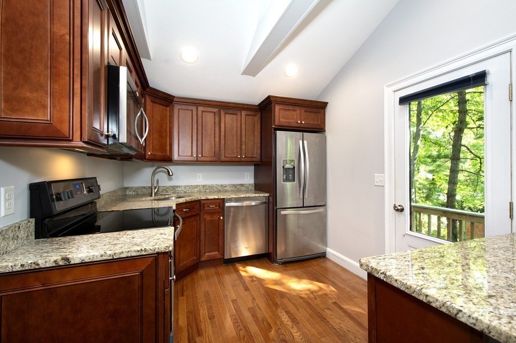 16 Parker Road Pembroke, MA 02359 - Photo 5 of 21 Gallery Image 5