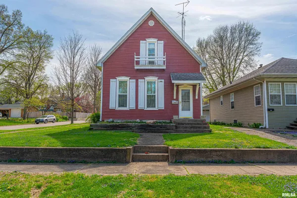 $89,000 | 229 Peoria Street, Lincoln, IL 62656