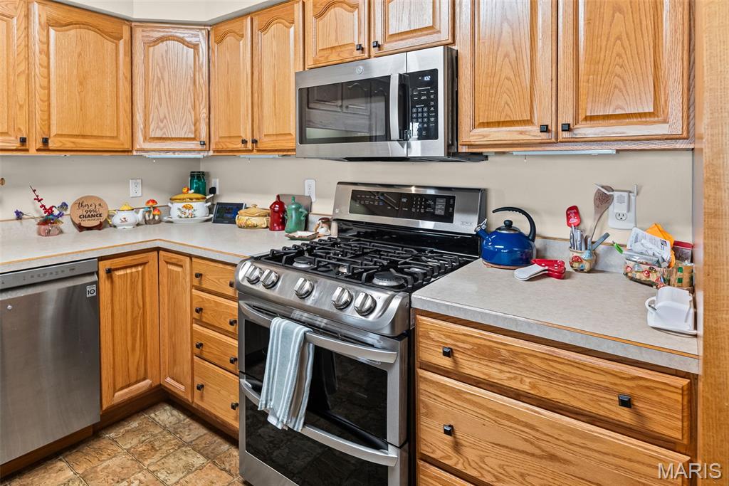 1221 South Clinton Road Caseyville, IL 62232 - Photo 12 of 57 Gallery Image 12