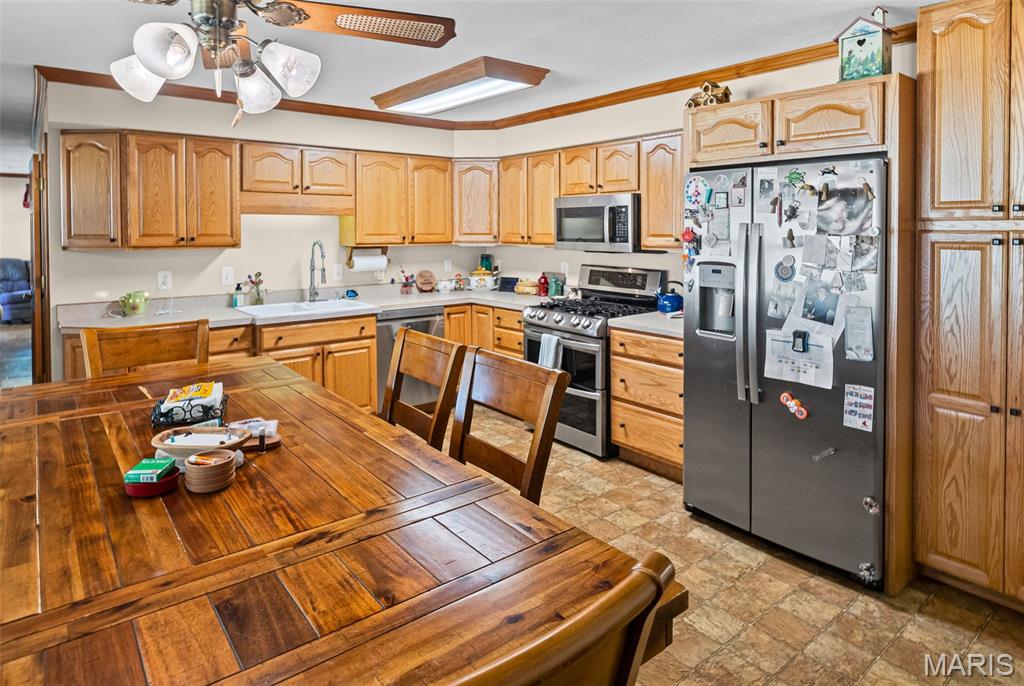 1221 South Clinton Road Caseyville, IL 62232 - Photo 9 of 57 Gallery Image 9