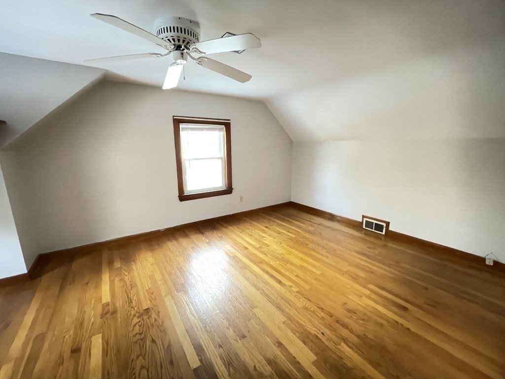 41 Kittredge Road Framingham, MA 01702 - Photo 17 of 23 Gallery Image 17