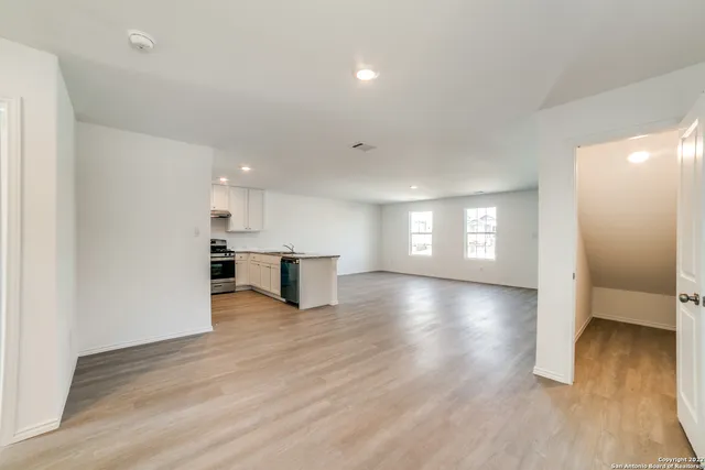 $1,700 | 7371 Cultivator Way, San Antonio, TX 78252