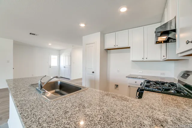 $1,700 | 7371 Cultivator Way, San Antonio, TX 78252