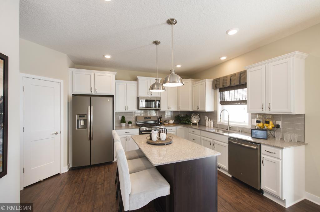 1128 Stonebridge Path Jordan, MN 55352 - Photo 5 of 18 Gallery Image 5