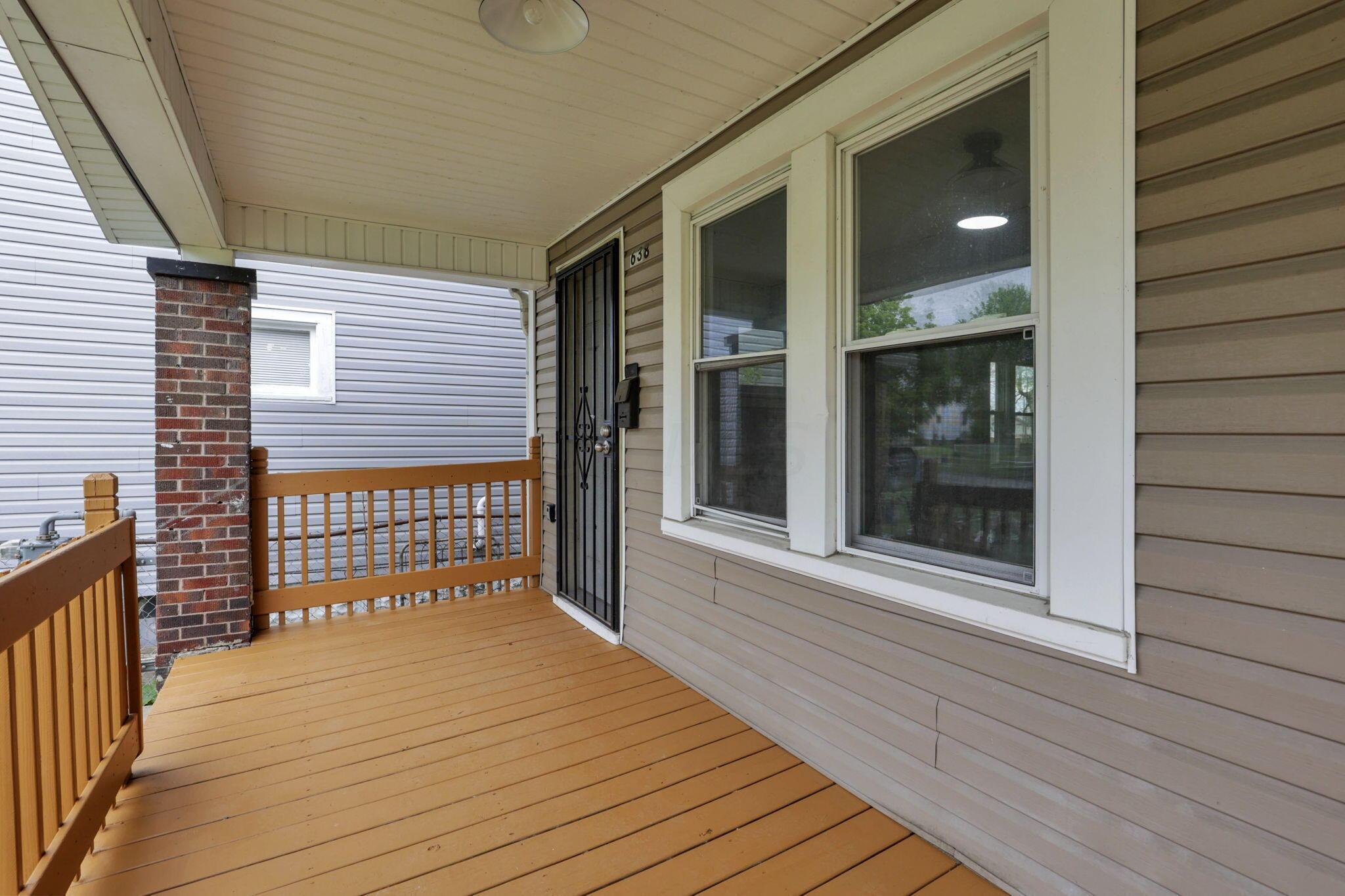 638 Racine Avenue Columbus, OH 43204 - Photo 4 of 68 7-web-or-mls-0N4A5069