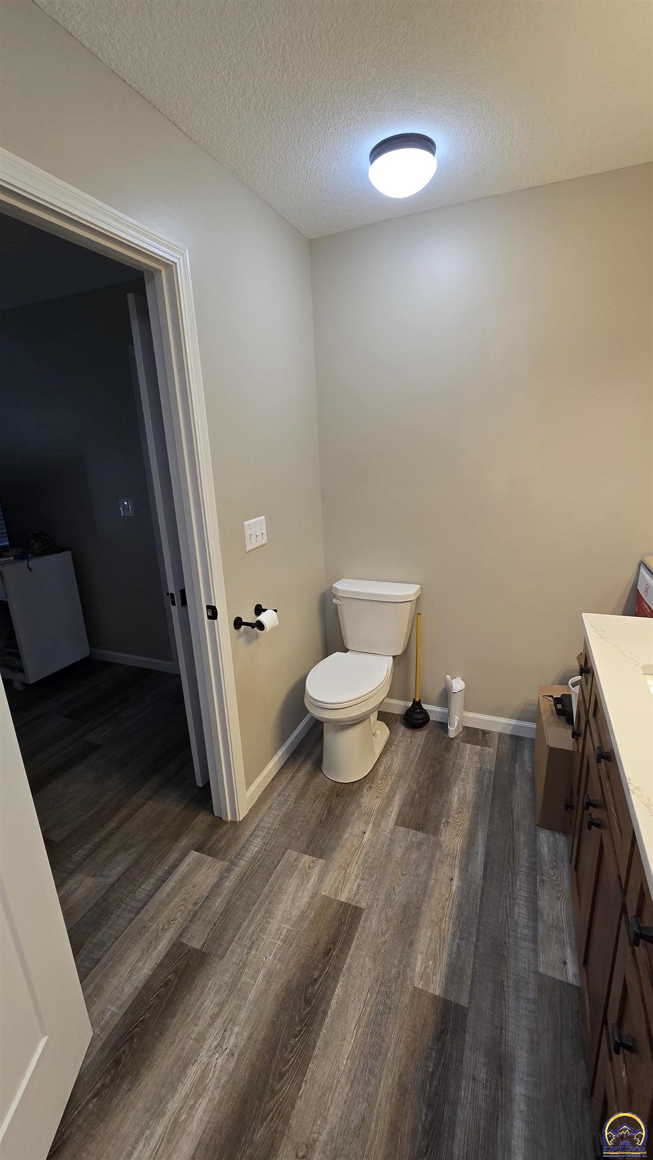 3650 Northeast Applewood Drive Topeka, KS 66617 - Photo 10 of 18