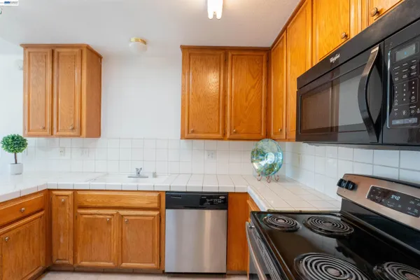 $479,900 | 2932 Alcott Court, Modesto, CA 95355