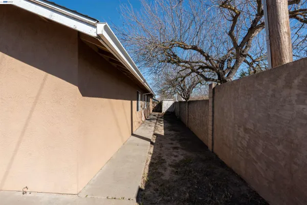 $479,900 | 2932 Alcott Court, Modesto, CA 95355