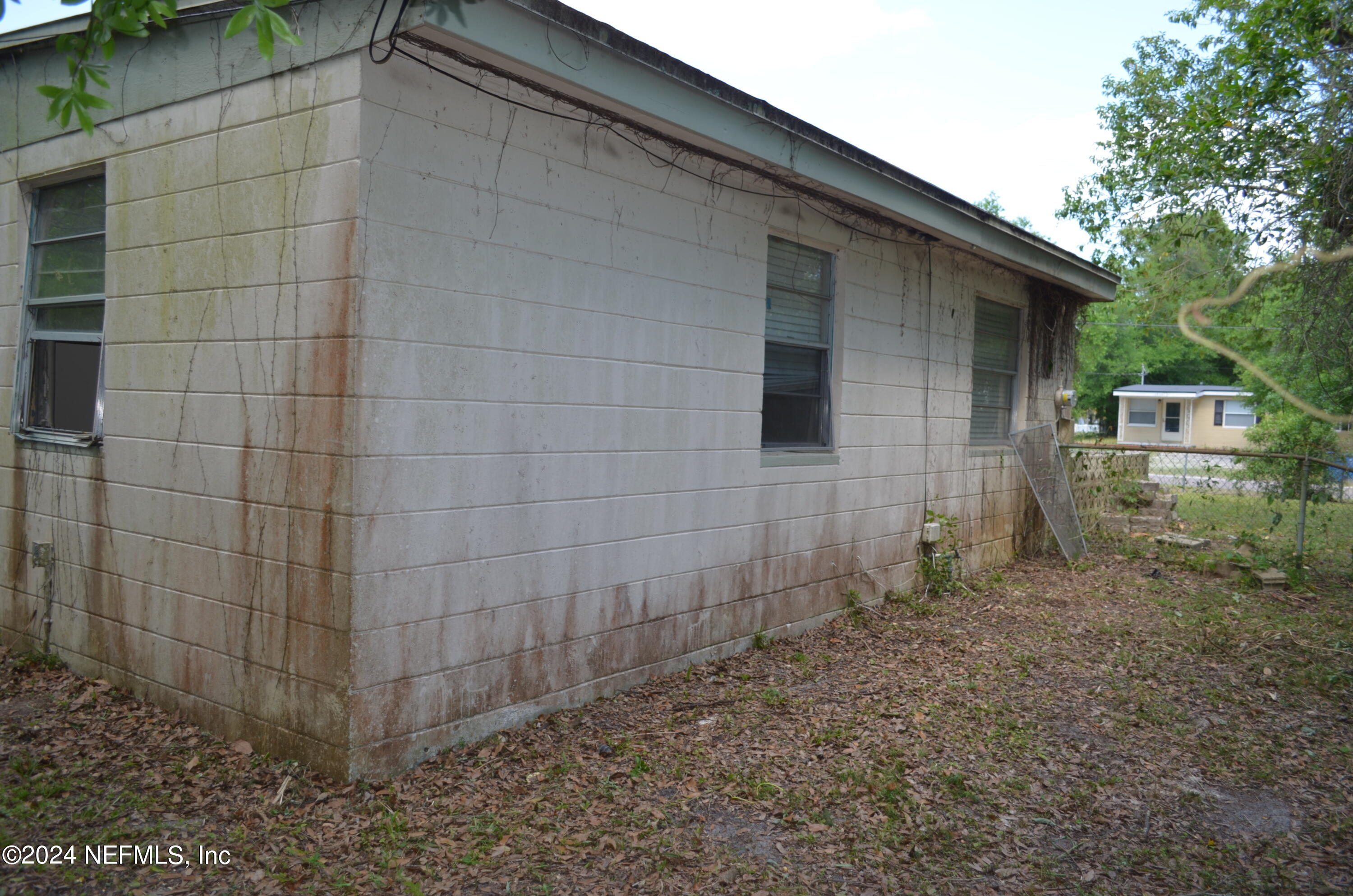 10564 Ashby Road Jacksonville, FL 32218 - Photo 6 of 11 DSC_0035