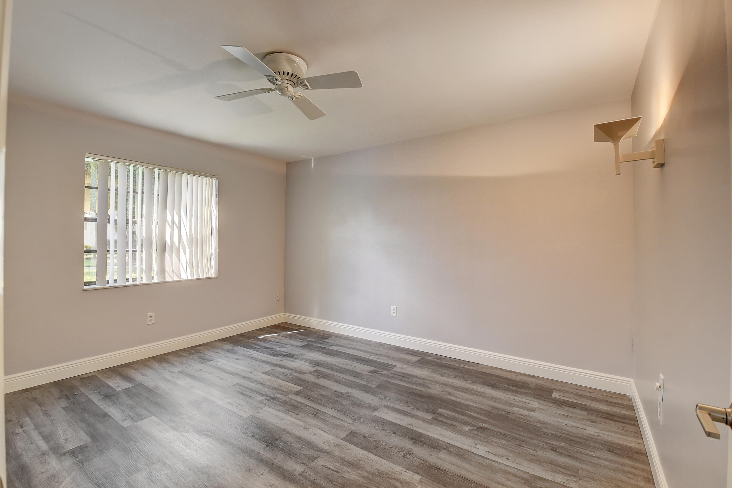 21662 Arriba Real, Unit 44G Boca Raton, FL 33433 - Photo 21 of 39 3 (14)