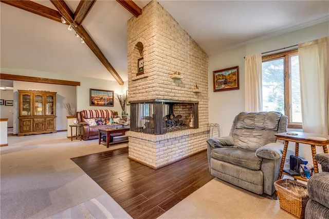 $290,000 | 601 14th Street, Pleasanton, KS 66075