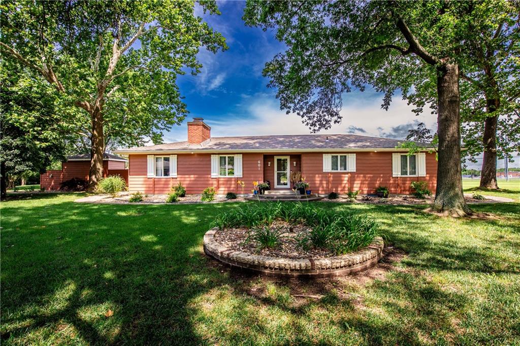 601 14th Street Pleasanton, KS 66075 - Photo 2 of 64