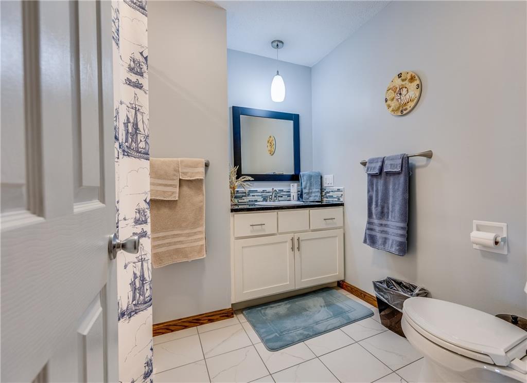 601 14th Street Pleasanton, KS 66075 - Photo 27 of 64