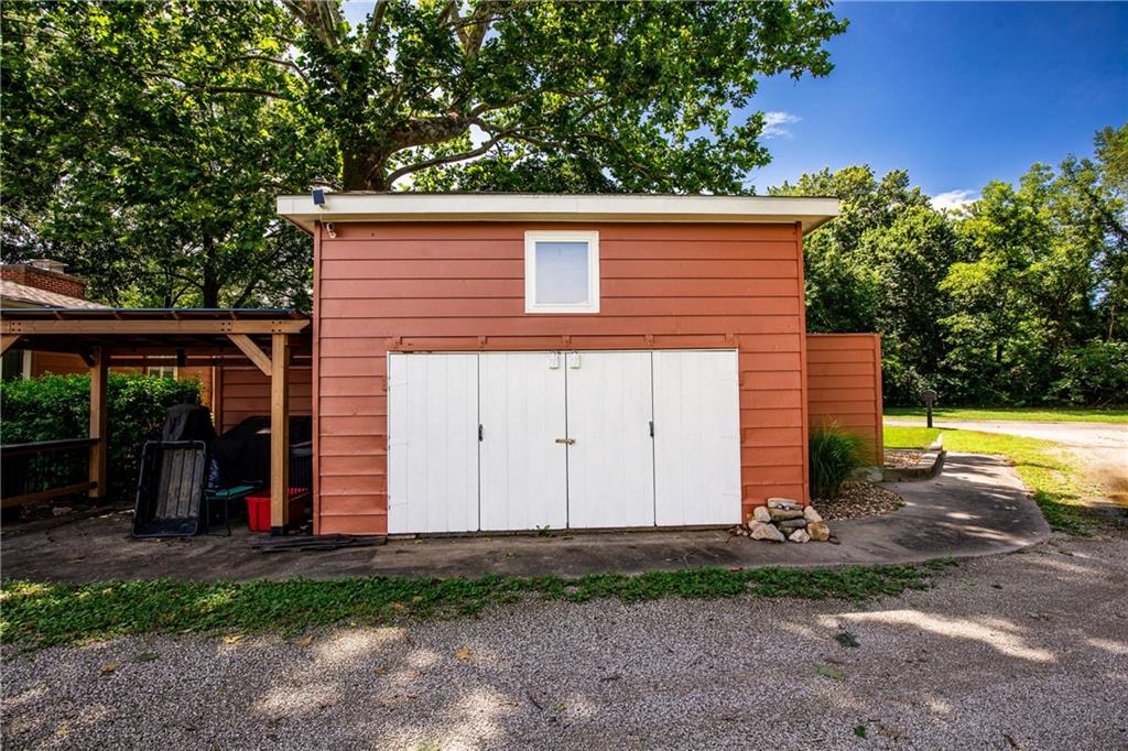 601 14th Street Pleasanton, KS 66075 - Photo 45 of 64