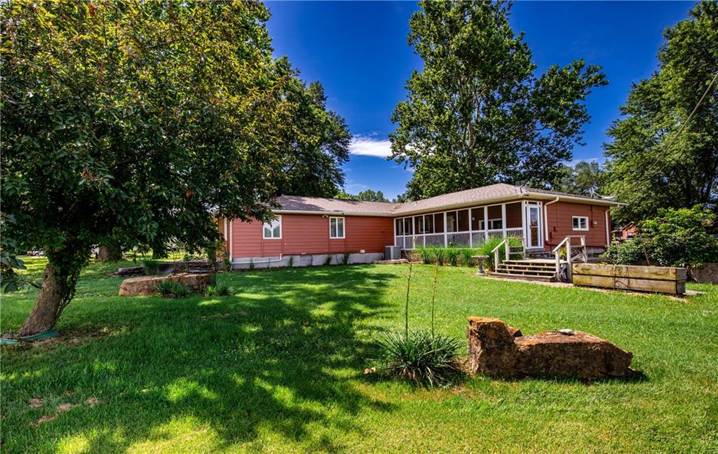 601 14th Street Pleasanton, KS 66075 - Photo 47 of 64