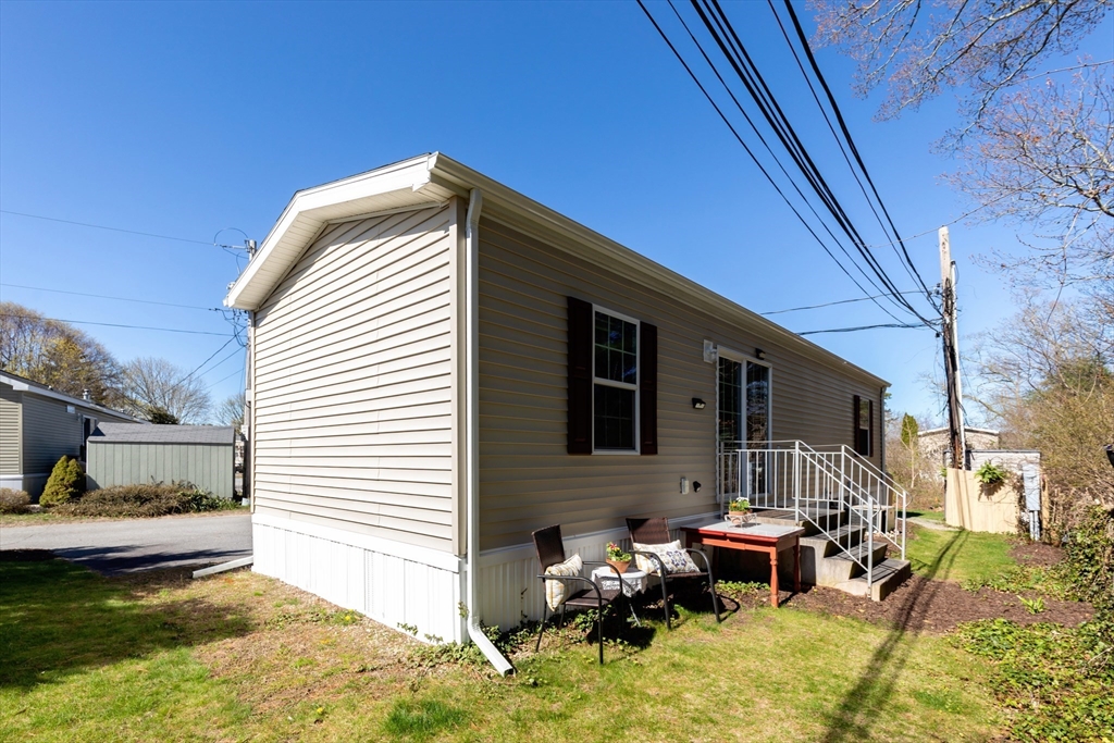8 Swifts Beach Road, Unit 33 Wareham, MA 02571 - Photo 2 of 21