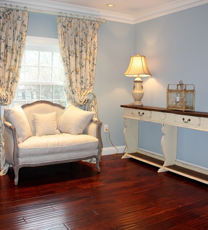 73 Old Colony Road Wellesley, MA 02481 - Photo 12 of 22 Gallery Image 12