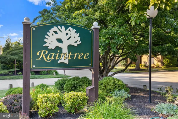 $325,000 | 1607 Raintree Lane, Unit 1607, Malvern, PA 19355
