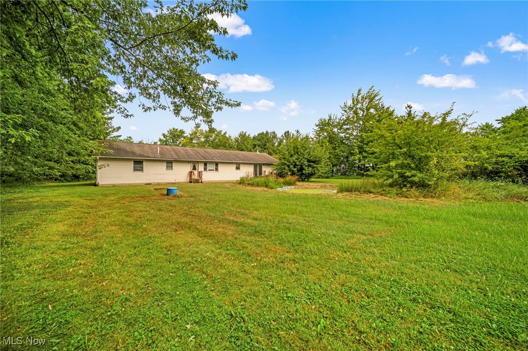 7101 Brakeman Road Painesville, OH 44077 - Photo 5 of 36