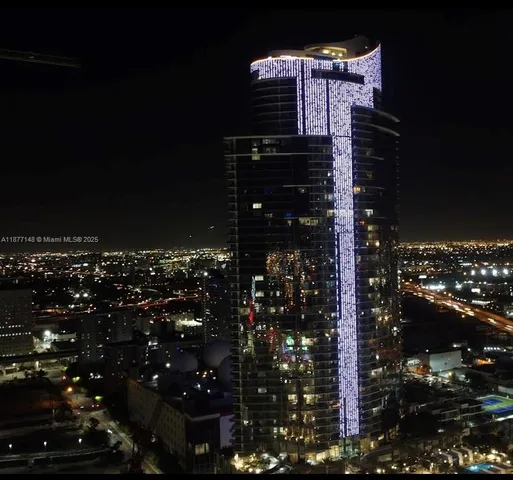 a picture of city view