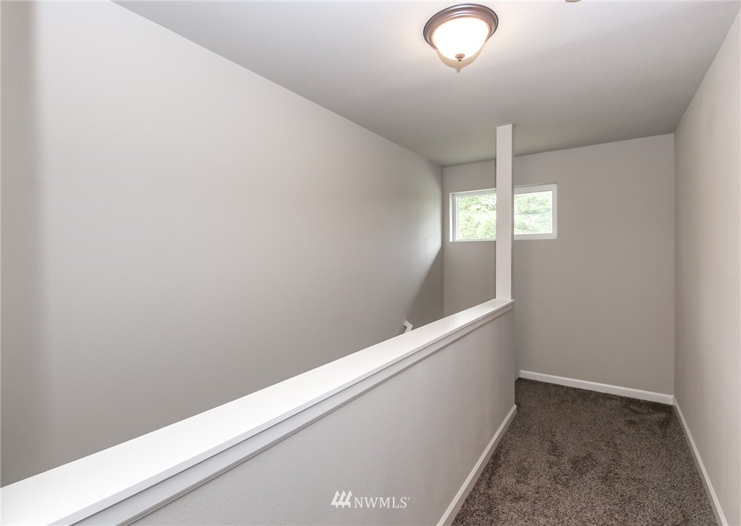 36313 Allen Road South Roy, WA 98580 - Photo 12 of 20 a view of an empty room