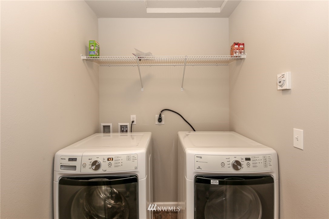 36313 Allen Road South Roy, WA 98580 - Photo 9 of 20 a utility room with dryer and washer