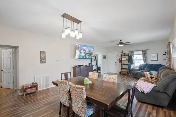 $129,900 | 1228 North 6th Street, Independence, KS 67301