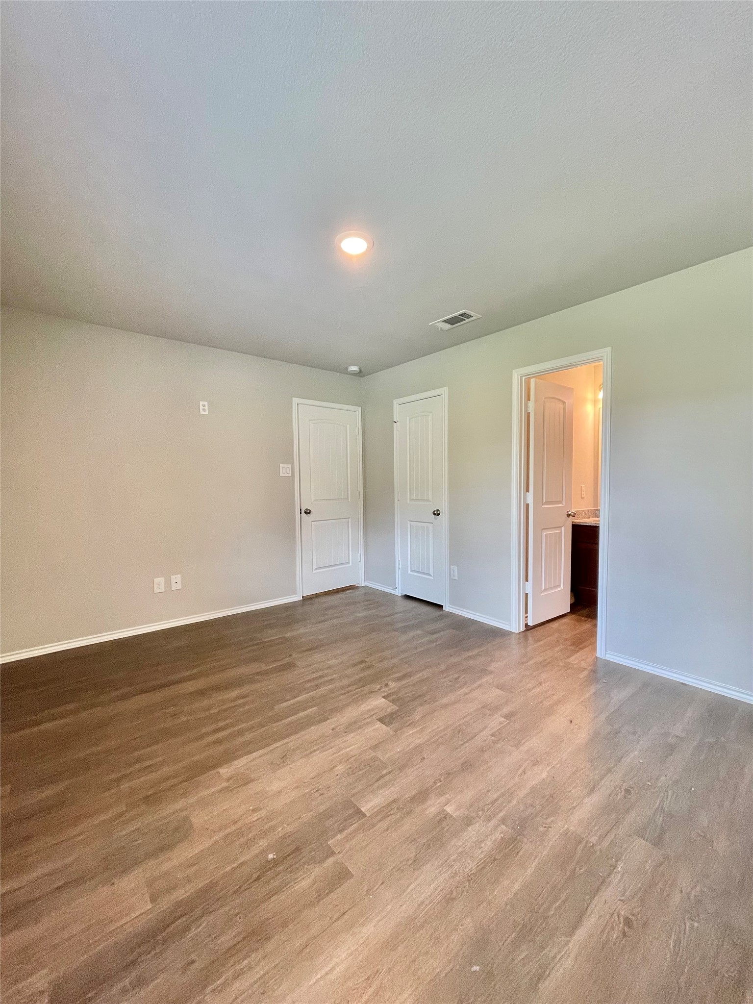 126 East Ash Street Angleton, TX 77515 - Photo 14 of 17
