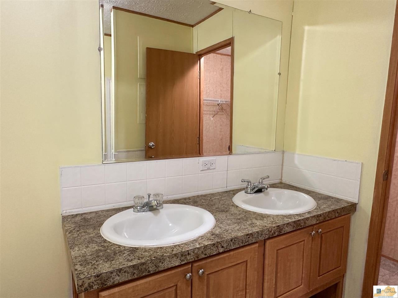 3135 Independence Ridge Road Breeding, KY 42715 - Photo 38 of 49 Gallery Image 38
