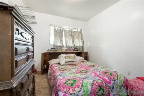 $1,200,000 | 811 South 32nd Street, San Diego, CA 92113