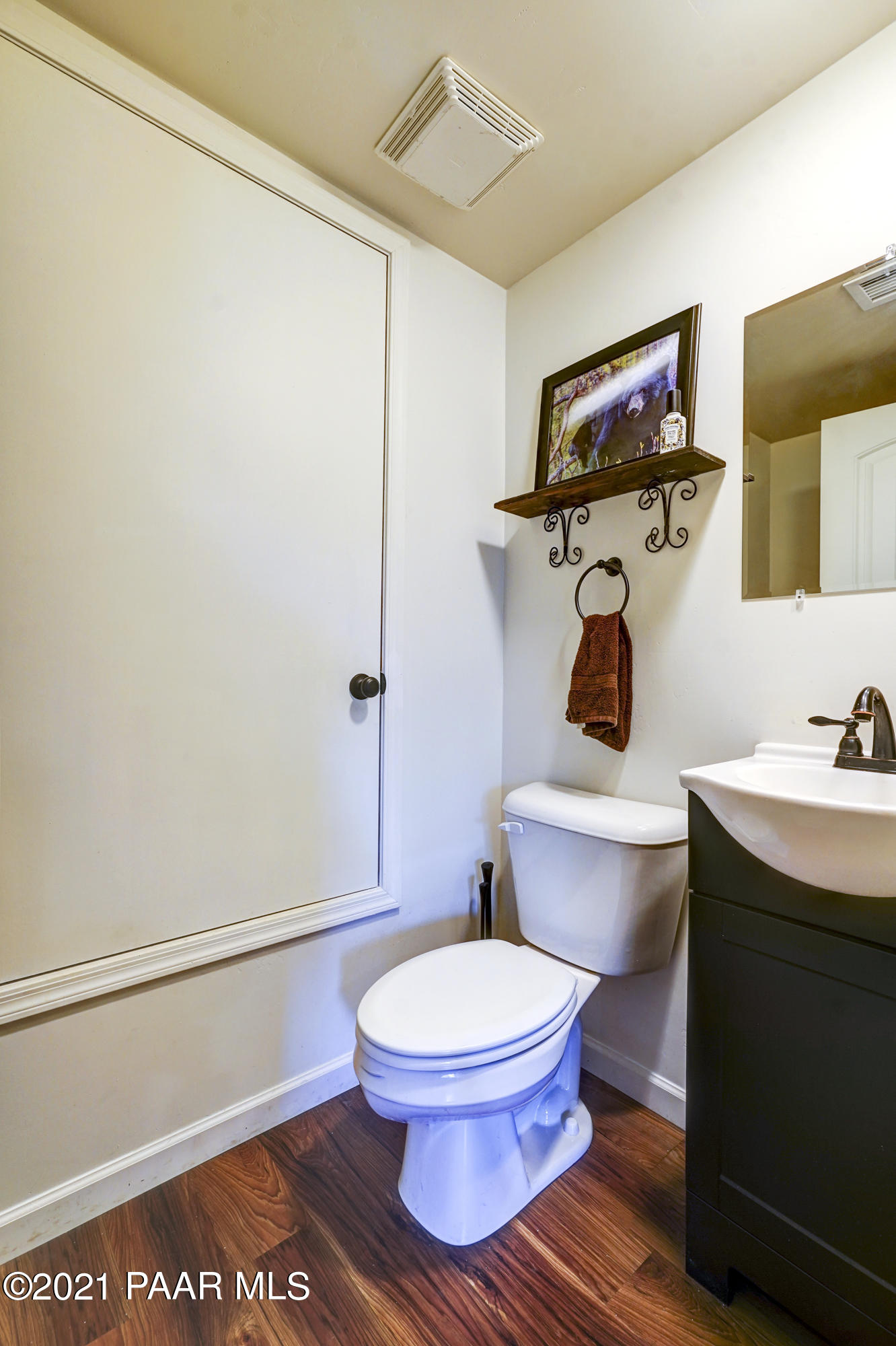 4301 East Sheldon Road Prescott, AZ 86303 - Photo 15 of 31 Downstairs bathroom