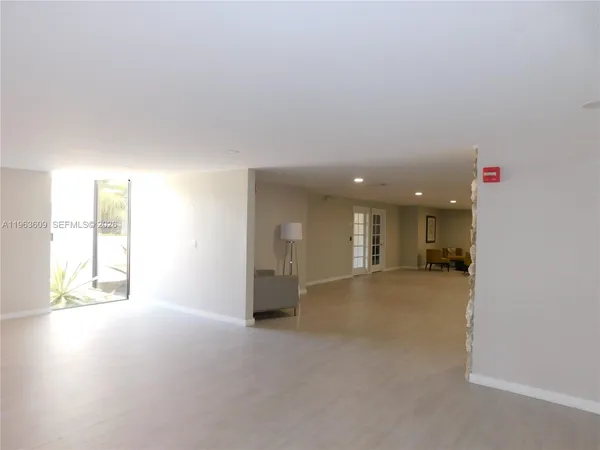 $1,900 | 8025 Southwest 107th Avenue, Unit 321, Miami, FL 33173