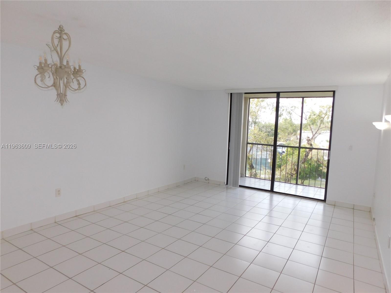8025 Southwest 107th Avenue, Unit 321 Miami, FL 33173 - Photo 4 of 24