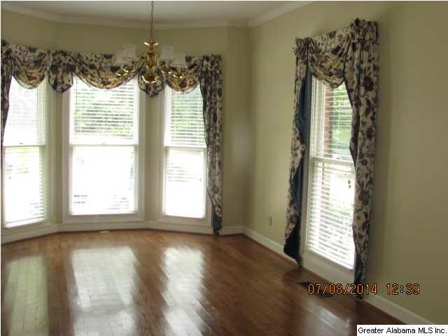 217 Primrose Path Sylacauga, AL 35150 - Photo 9 of 20