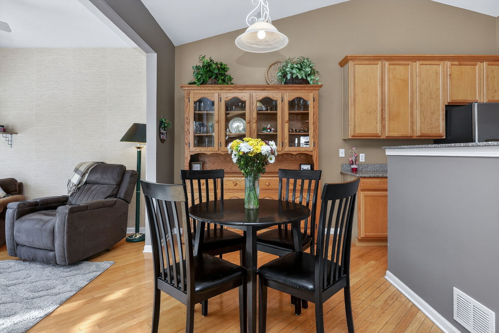 1592 Ludington Circle Romeoville, IL 60446 - Photo 12 of 24